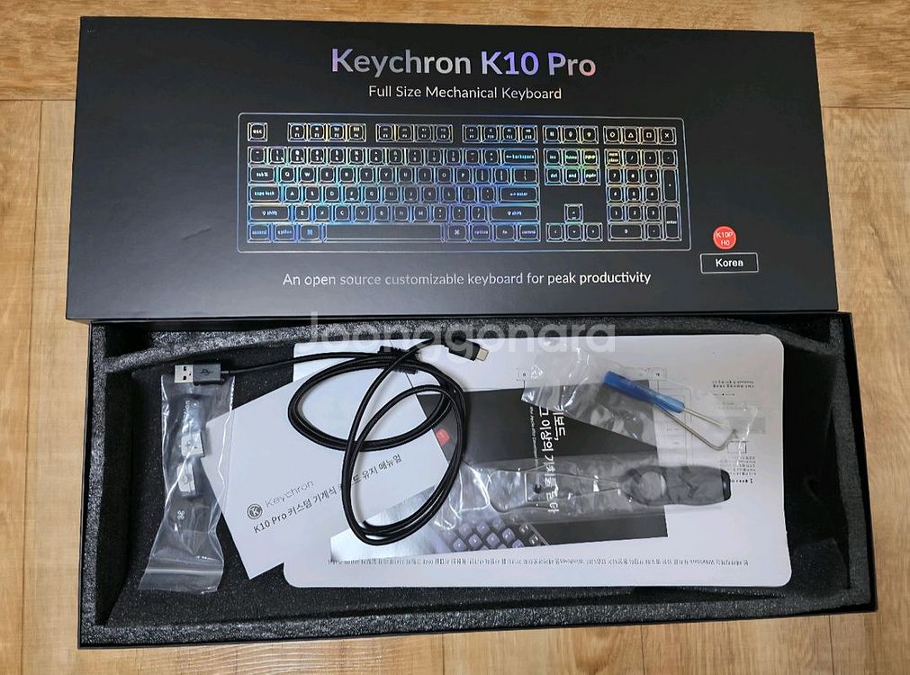 키크론 K10 Pro RGB 기계식 핫스왑 저소음 적축--1