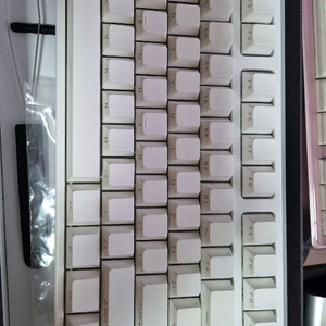 닌자87k5 RGB 기계식 키보드