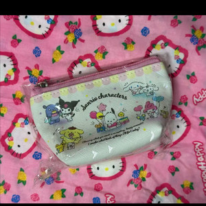 산리오 캐릭터즈 일본 정품 동전지갑 파우치 키링