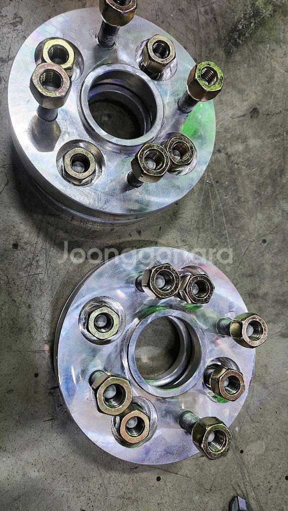 허브스페이스 4홀 20mm 18mm 팝니다.--0