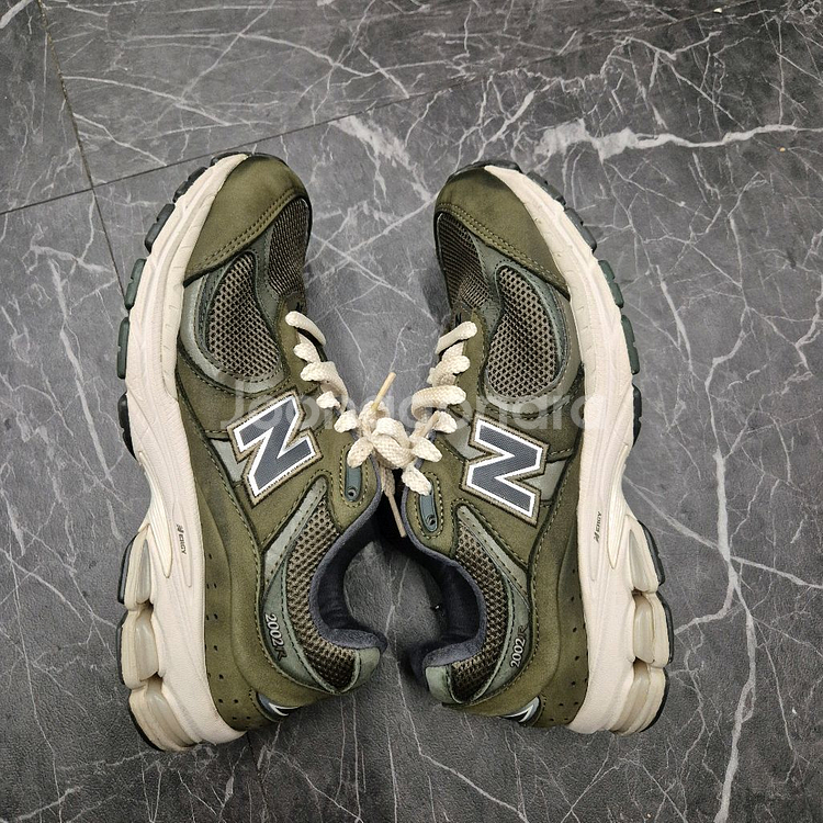 뉴발란스 / 2002RGL 올리브--3