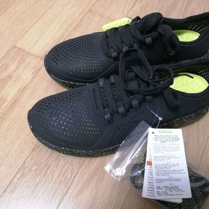 CROCS 크록스 라이트라이드 페이서 맨