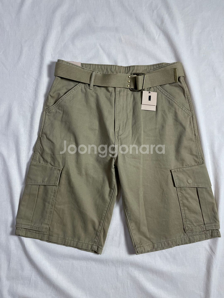 Levis 리바이스 베이지 카고 반바지 32--0