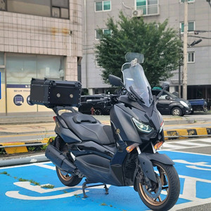 23년식 xmax300 깔끔한차량 판매합니다