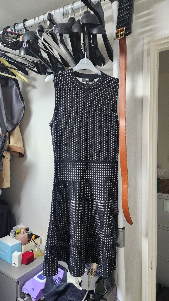 마쥬니트원피스, 띠어리니트원피스--5