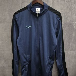 Nike / Dri-FIT 슬림핏 트레이닝 집업