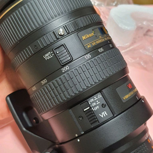 니콘 80-400 S급 풀박