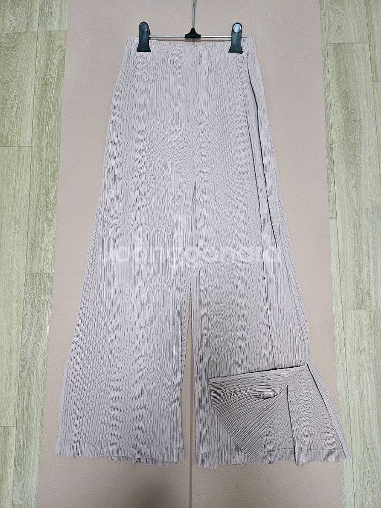 이세이미야케 해칭팬츠 라이트핑크--0