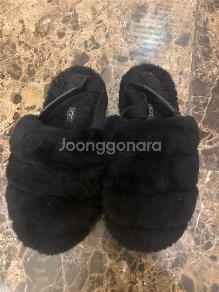 일본 UGG 어그 SUPER FLUFF 여성용 털슬리터--2