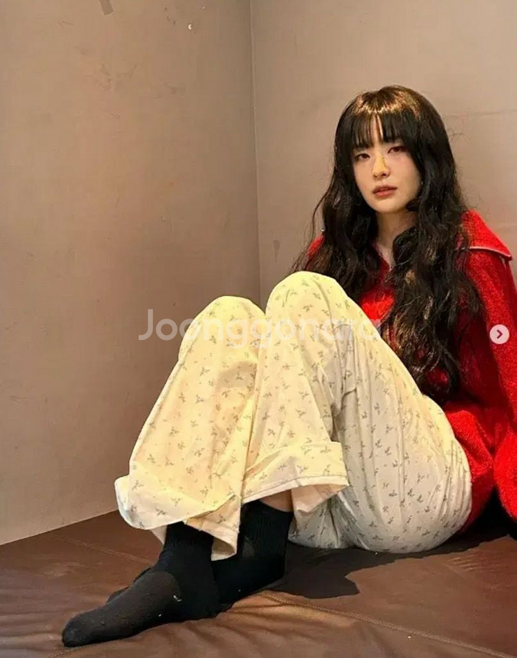 그로브 플라워 코듀로이 팬츠 바지 (박나언 , 슬기)--0