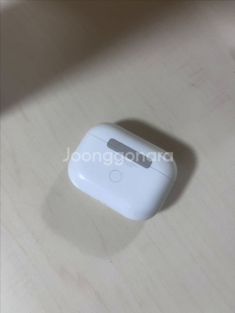 에어팟 프로2세대 라이트닝 본체--1
