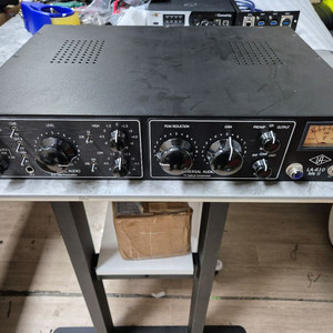 ua la 610 mk2 팝니다