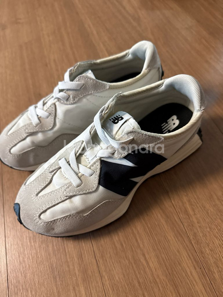 뉴발란스327키즈--1