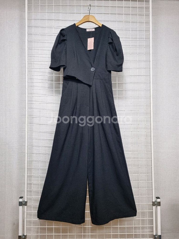택포(새상품) 율미아스텝 점프수트 (블랙)--0