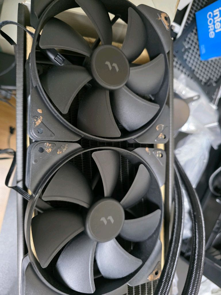 프렉탈디자인 Lumen S28 수랭쿨러--3