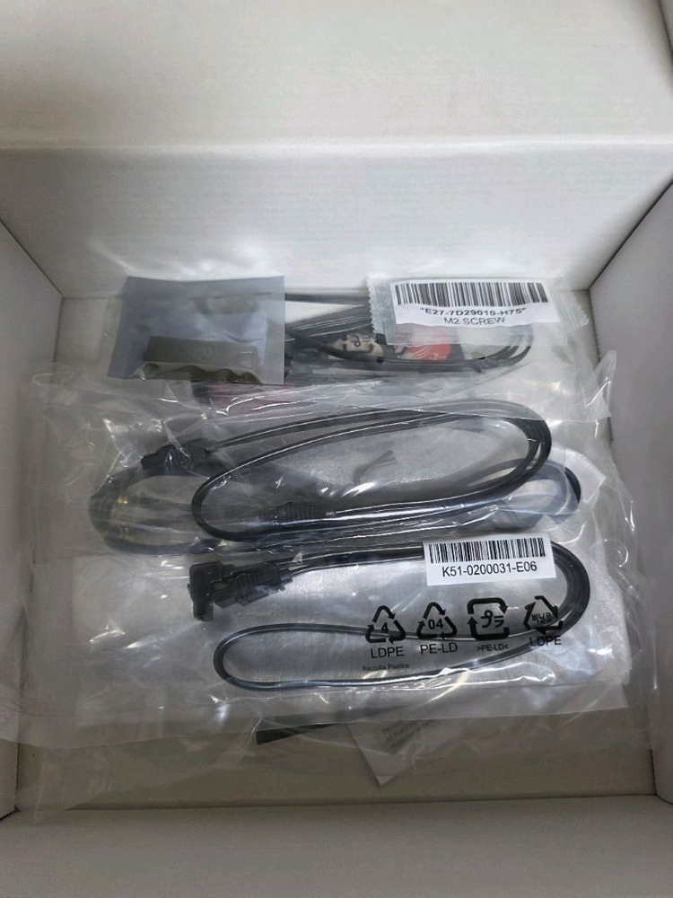 MSI Z790I EDGE ITX 메인보드--4