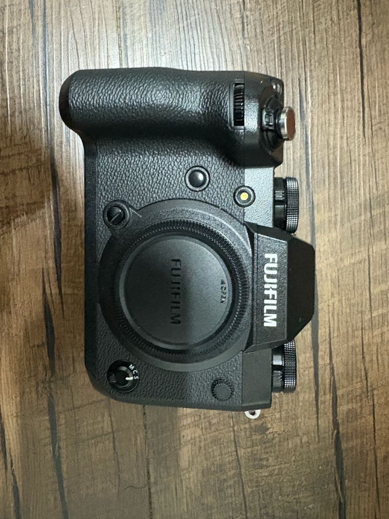 후지필름 X-H1