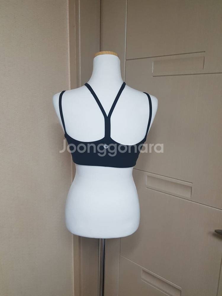 룰루레몬 상의--0