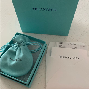 티파니 다이아몬드 목걸이 0.03 캐럿