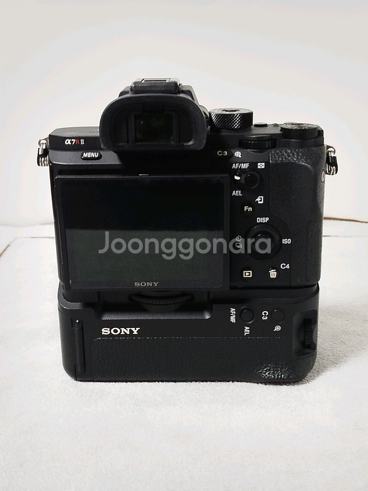 소니 A7R2 + 세로 그립 + 28-70 팝니다.--1