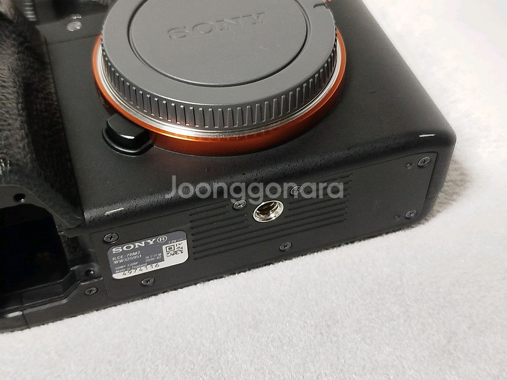 소니 A7R2 + 세로 그립 + 28-70 팝니다.--2