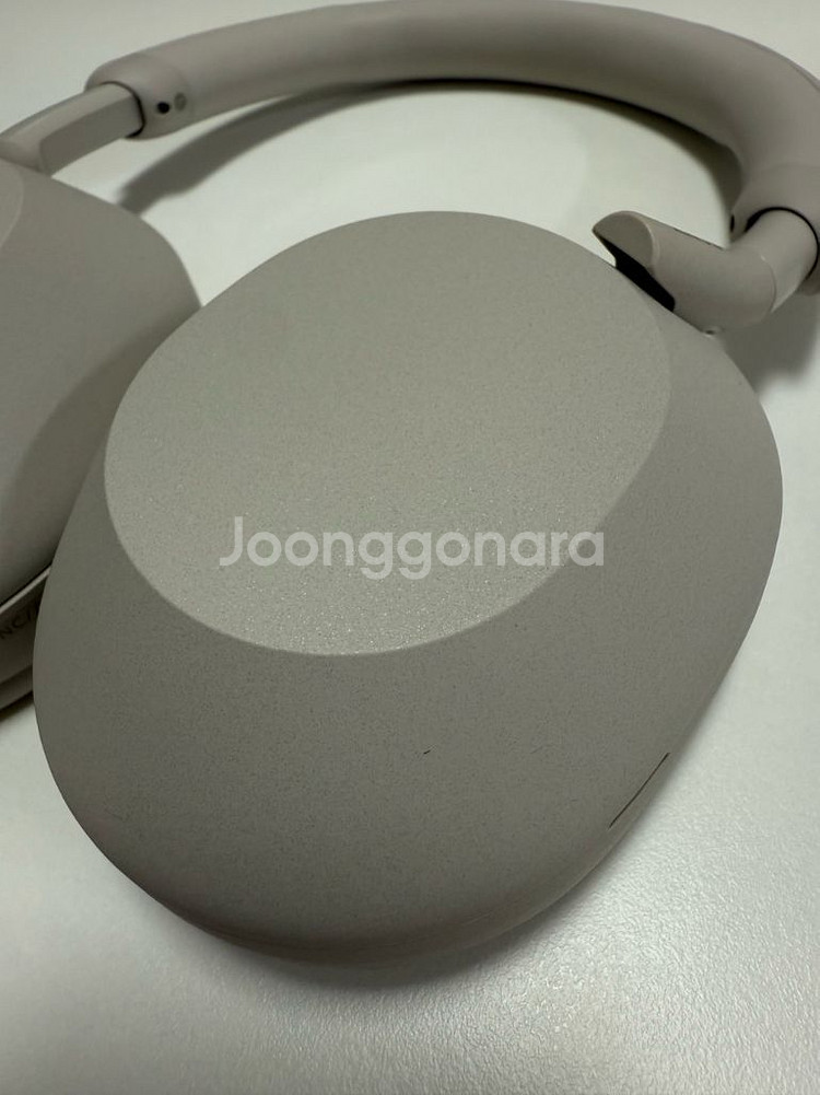 소니 헤드폰 WH-1000XM5 A급중고--4
