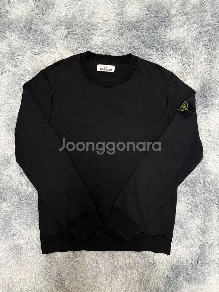 스톤아일랜드 맨투맨 L--0