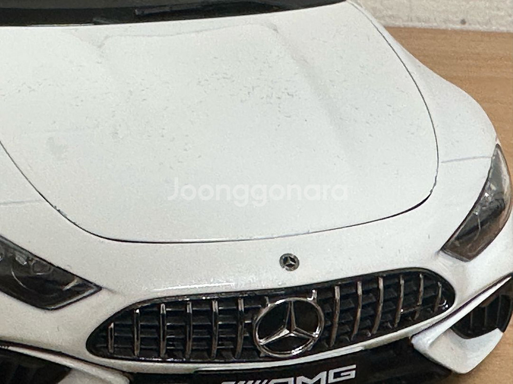 1:18 SL63 Amg--4