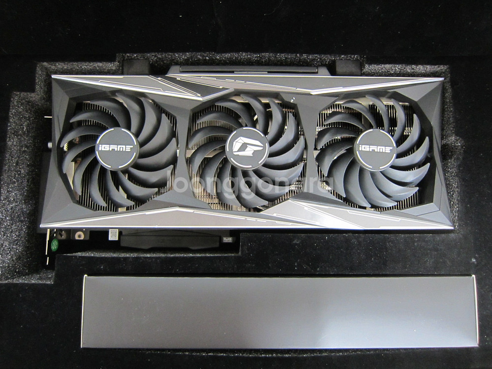 컬러풀 RTX 3070 Vulcan OC D6 8GB--1
