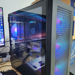 5070TI 고사양 게임용 컴퓨터(PC)