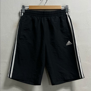30 아디다스 기능성 밴딩 반바지