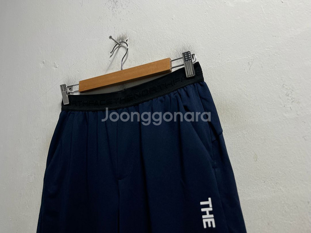30 노스페이스 기능성 스판 밴딩 반바지--1