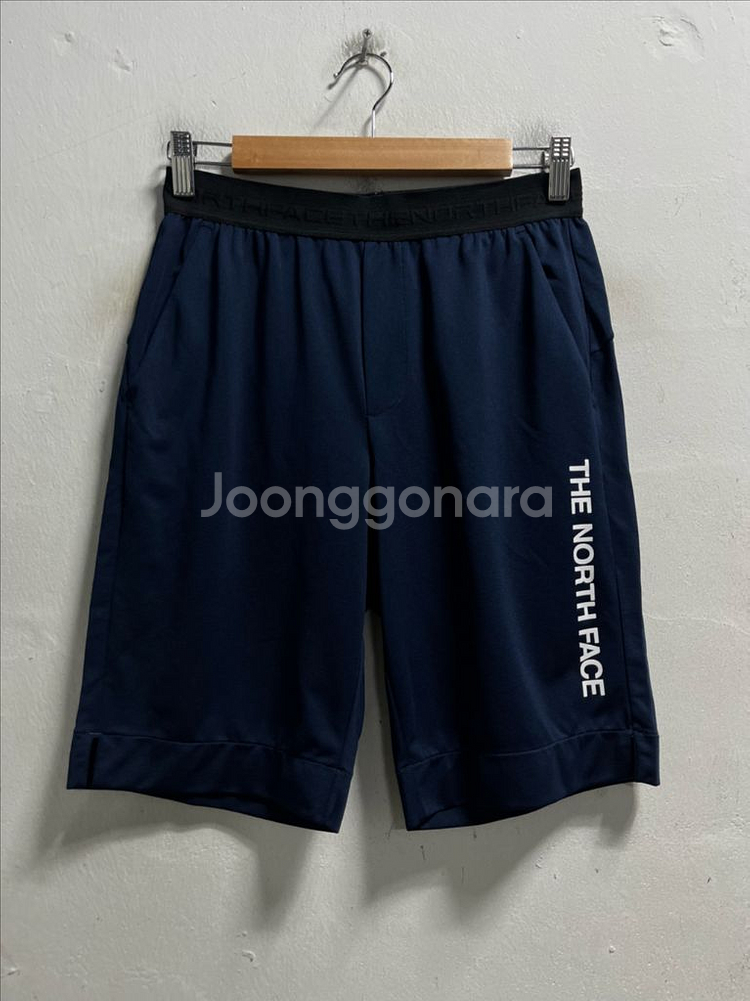 30 노스페이스 기능성 스판 밴딩 반바지--0