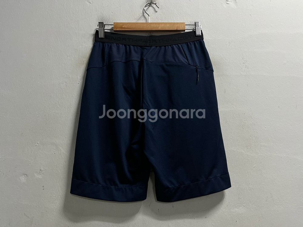 30 노스페이스 기능성 스판 밴딩 반바지--3