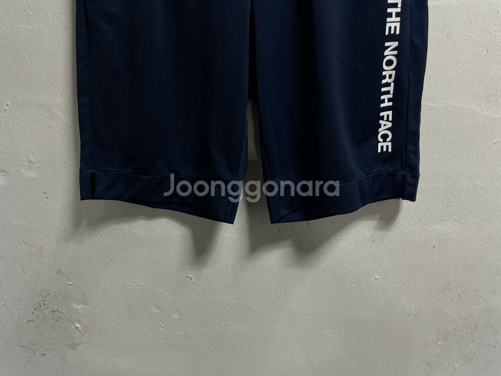 30 노스페이스 기능성 스판 밴딩 반바지--2