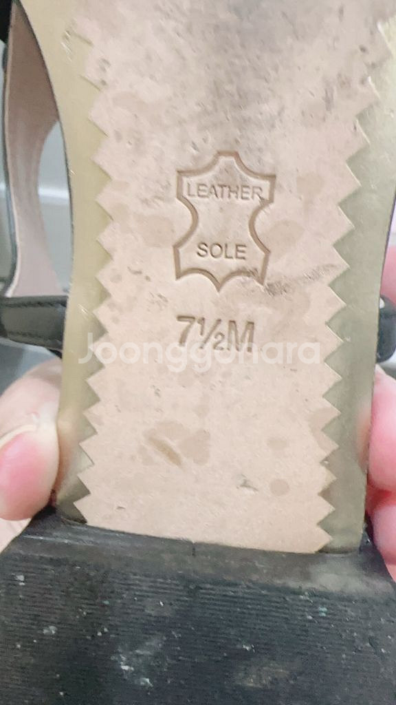 토리버치 플라워 샌들 블랙 245--3