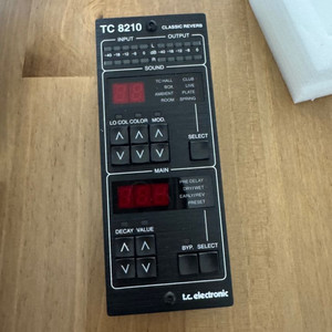 TC Electronic TC 8210 DT