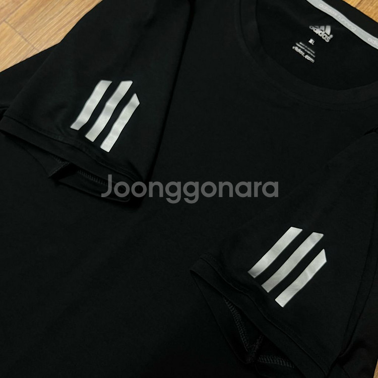 (105,XL) 상태최상 아디다스 클레마 기능성반팔티--2