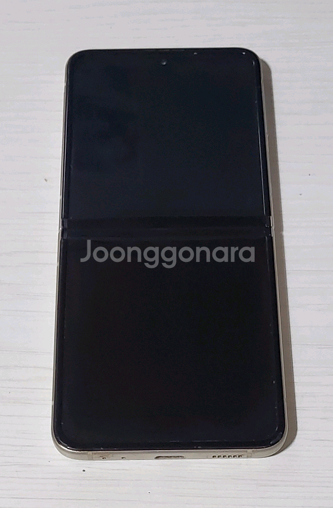 [부품용] 갤럭시 Z플립3 삼성폰 팝니다--0