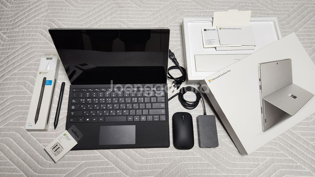 MS surface pro6 256기가+펜슬 판매--0