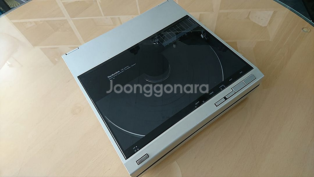 턴테이블--0