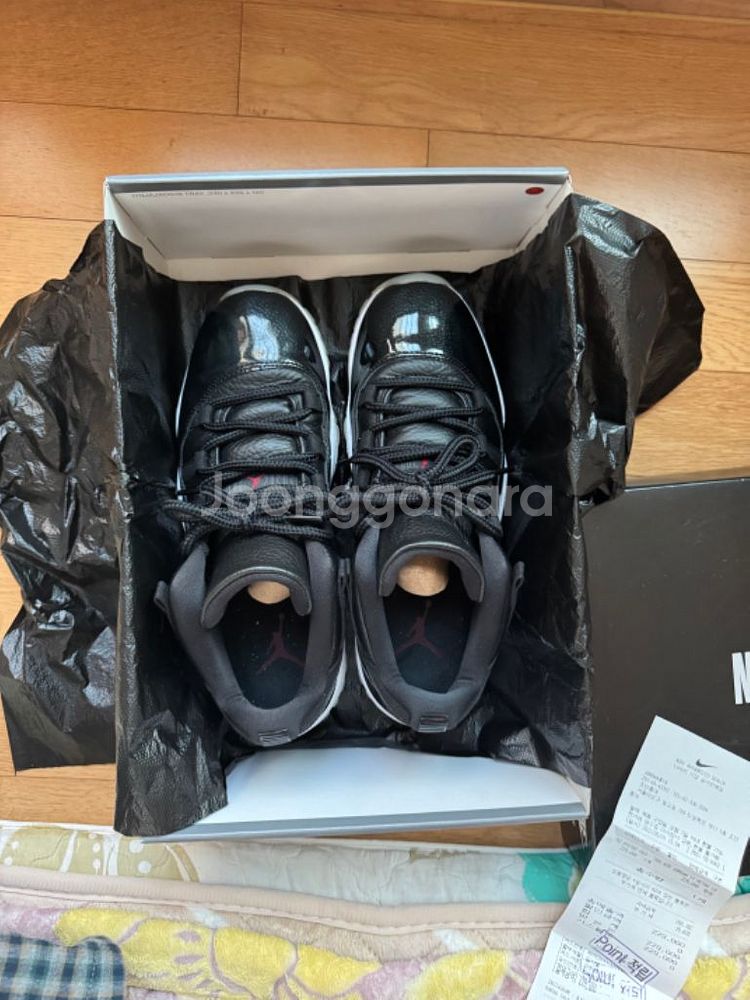 조던11 로우 72-10 260 중고팝니다!--0