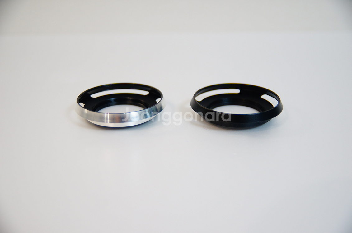 40.5/49mm 렌즈용 후드팝니다.(3천원)--1