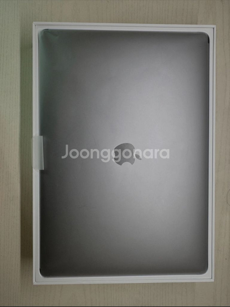 맥북 프로 15인치 2019 256GB--4