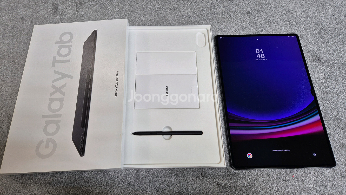 갤럭시 탭 S9 울트라 512GB + 키보드 북커버--3