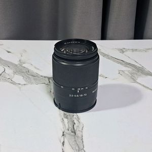 소니 줌렌즈 DT 18-70mm 알파 마운트