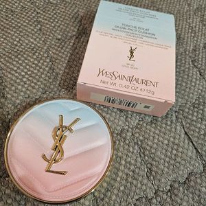 입생로랑 러브컬렉션 뚜쉬에끌라 글로우 팩트 미개봉새제품
