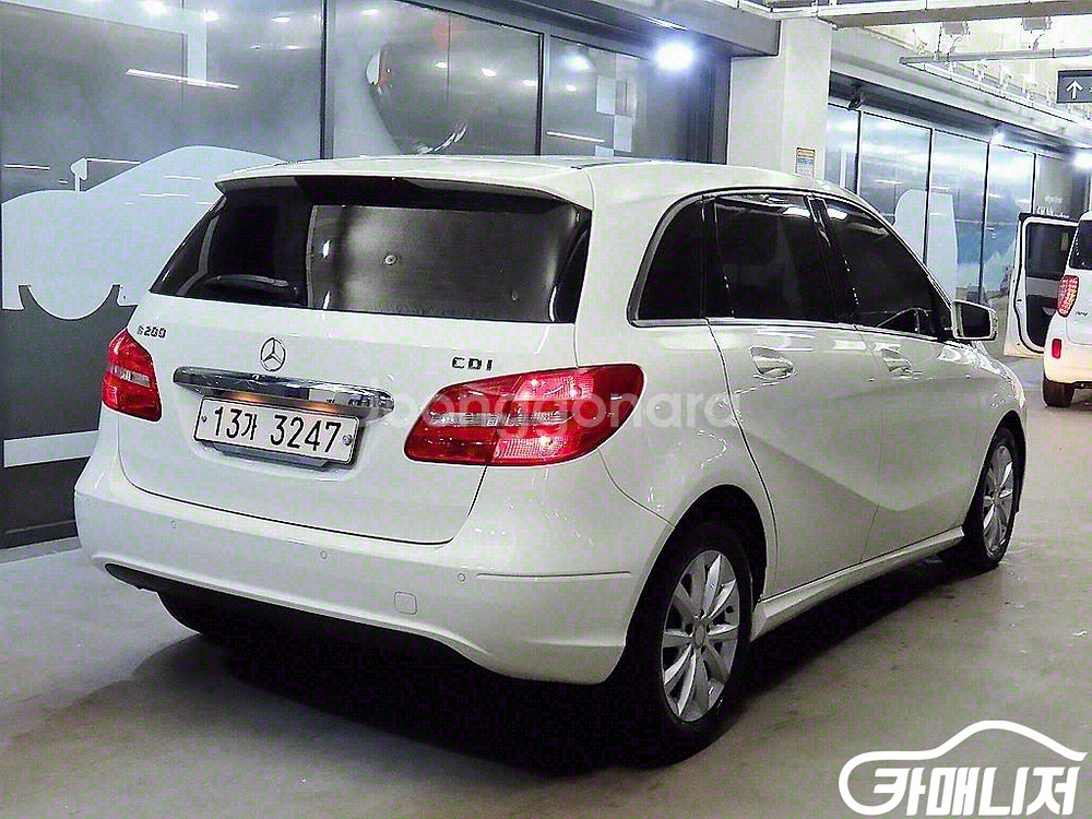 [벤츠]B클래스 (MY B) B200 CDI 블루이피션--4