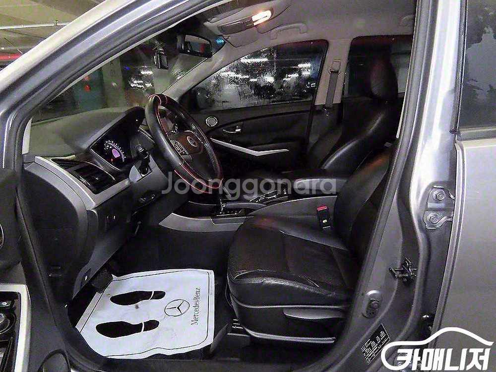 [KG모빌리티(쌍용) ]뉴코란도C 2WD 2.0 CVT--3