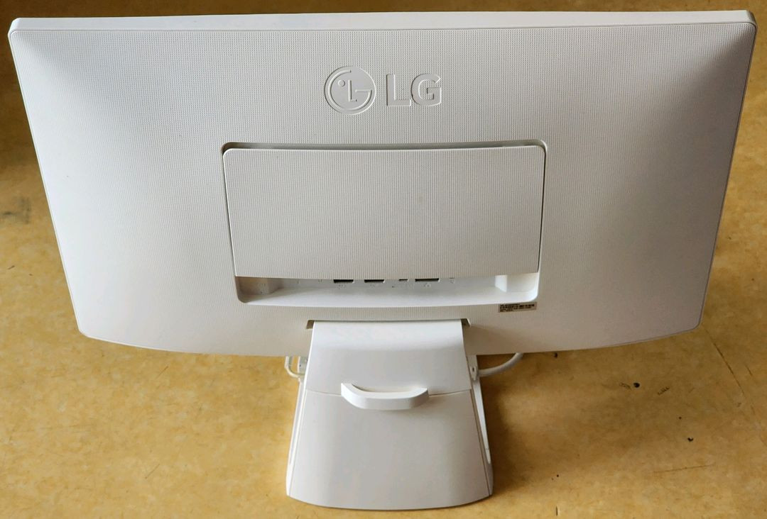 LG일체형 PC 이미지